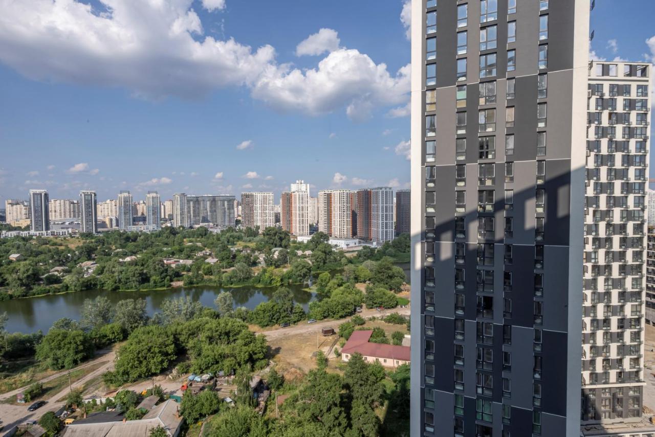 Slavutich Ecoloft Studios Kiev Buitenkant foto