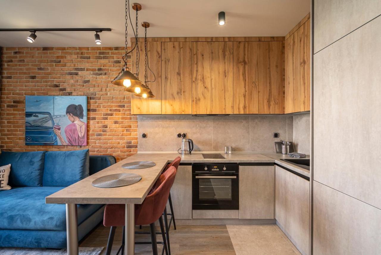 Slavutich Ecoloft Studios Kiev Buitenkant foto